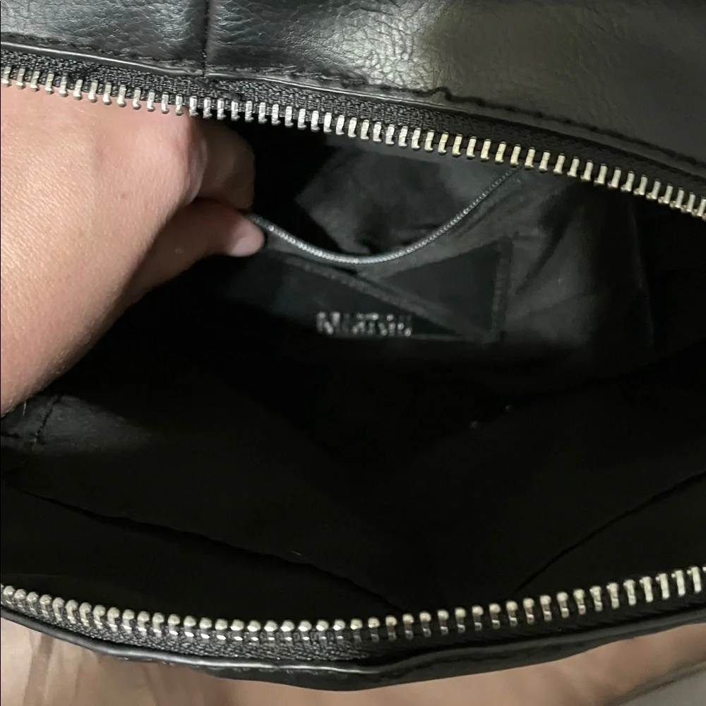 Reaction Kenneth Cole NWOT Black Vegan Leather Pebble Backpack Purse - Picture 9 of 10